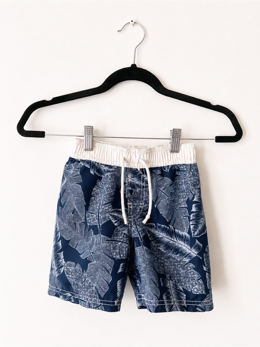 Boys 2T Swim Bundle - Whale Rash Guard Onesie and Two Swim Shorts - Picture 3 of 5